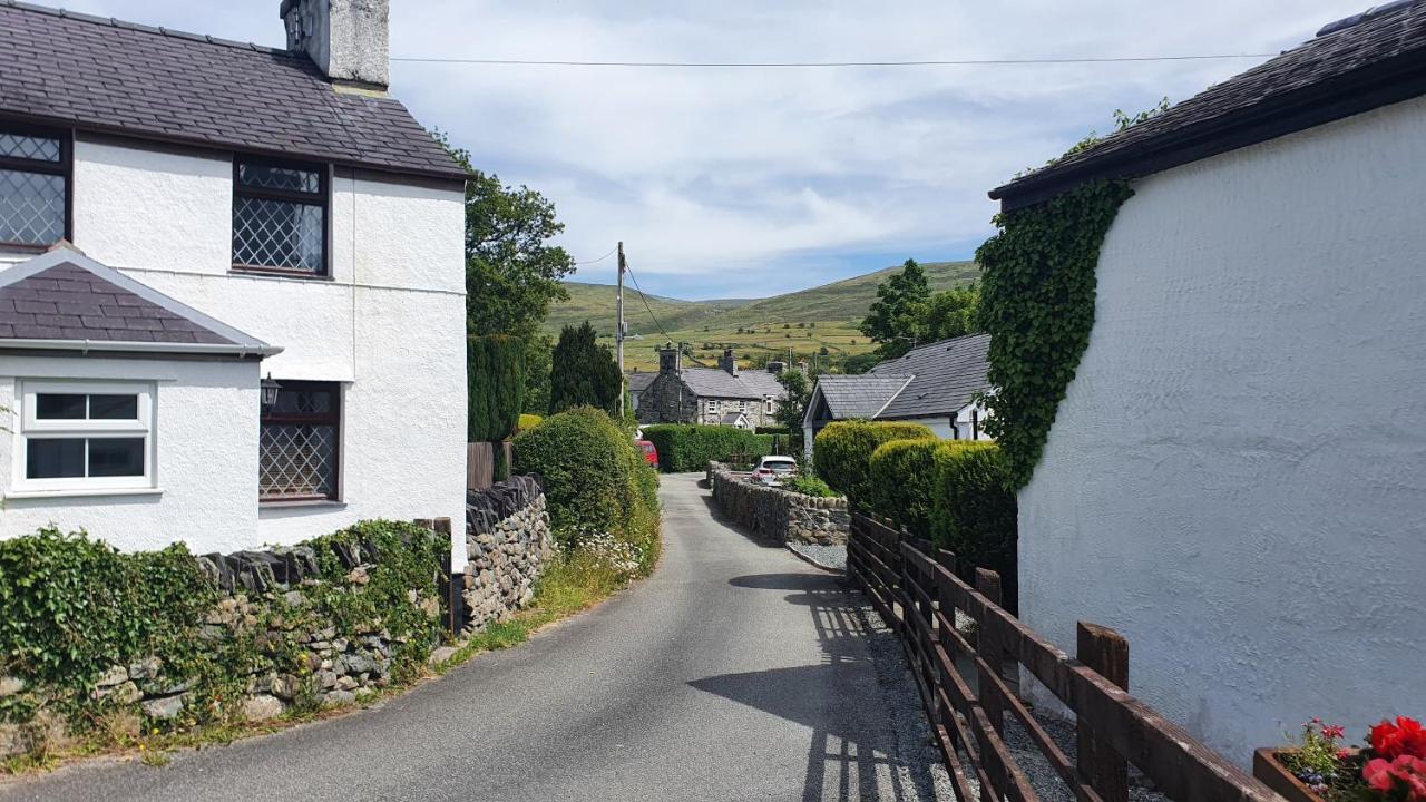 Green Cottage - Snowdonia Llanllechid Exterior photo